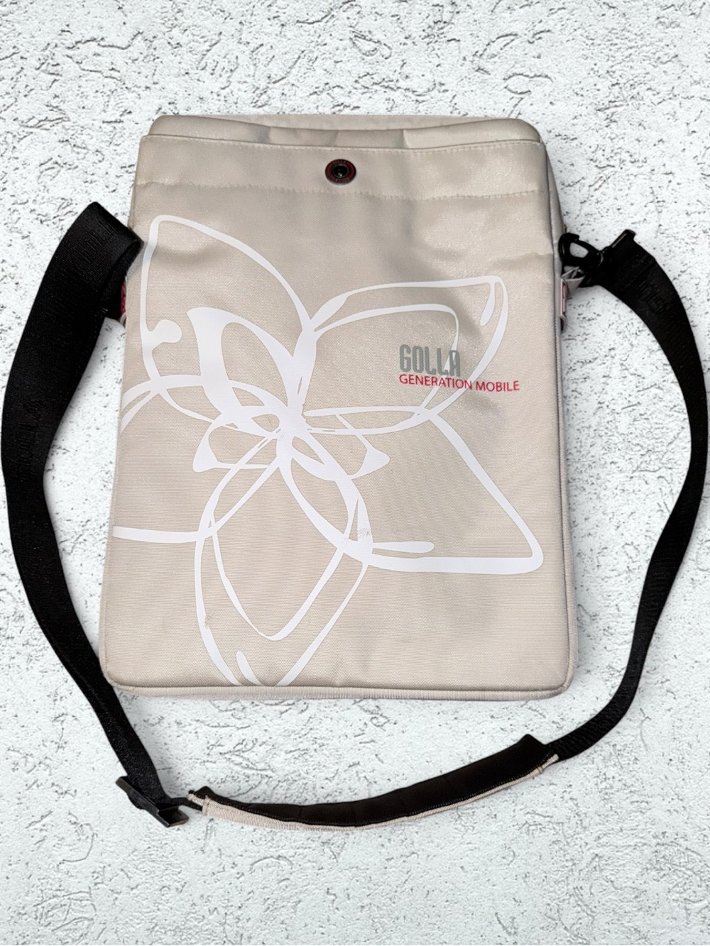 🌼Golla Generation Mobile Beige Crossbody Bag/Laptop/Tablet